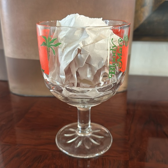 *Vintage* Bloody Mary 16 Ounce Goblet Pedestal Glass - Picture 3 of 13